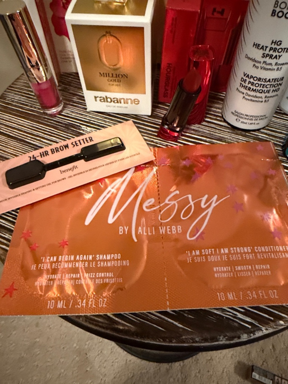 Paco Rabanne Gold Mini & Makeup & Hair Collection - Picture 6 of 7